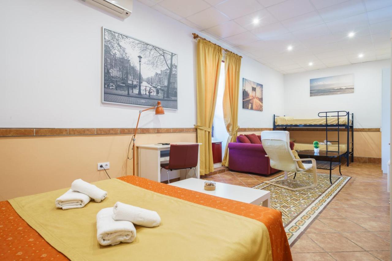 Hotel Carlos V Jerez By Vivere Stays Херес-де-ла-Фронтера Екстер'єр фото