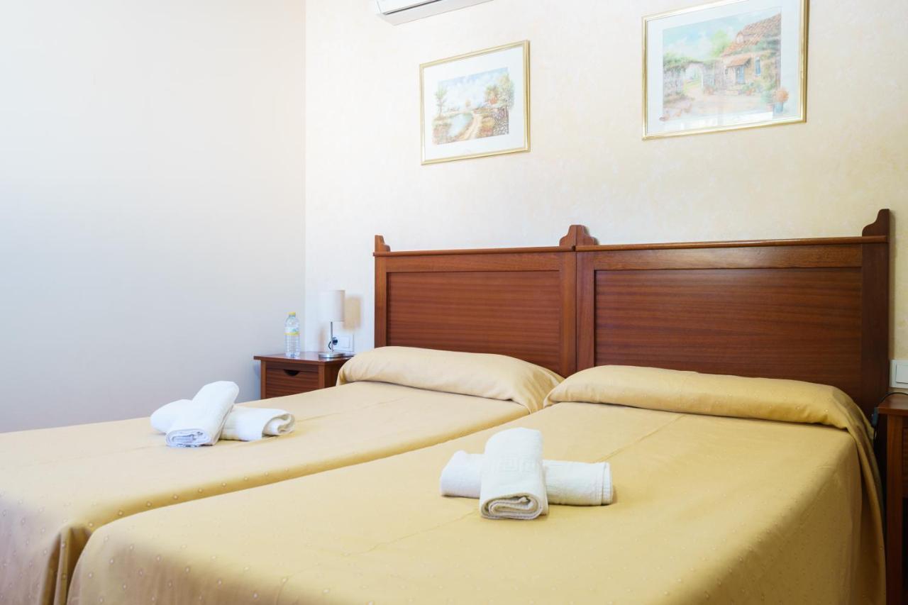 Hotel Carlos V Jerez By Vivere Stays Херес-де-ла-Фронтера Екстер'єр фото